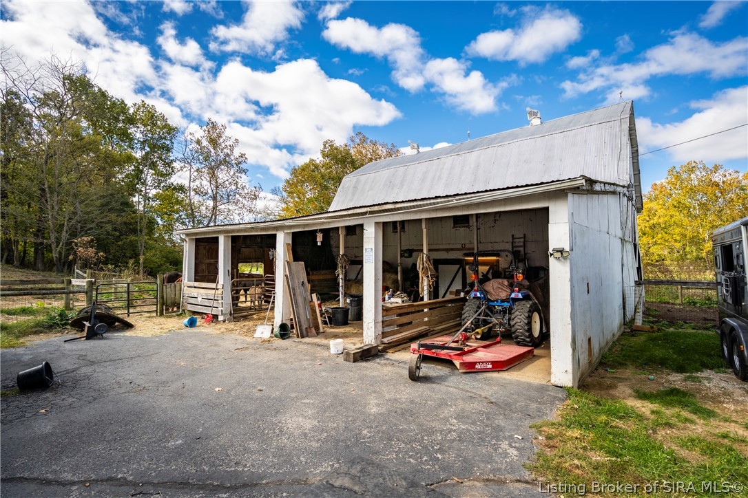 11409 Highway 150 Property Photo 25