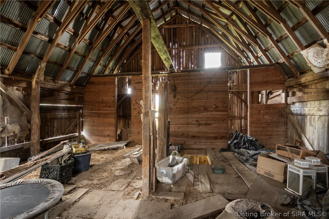 11409 Highway 150 Property Photo 27