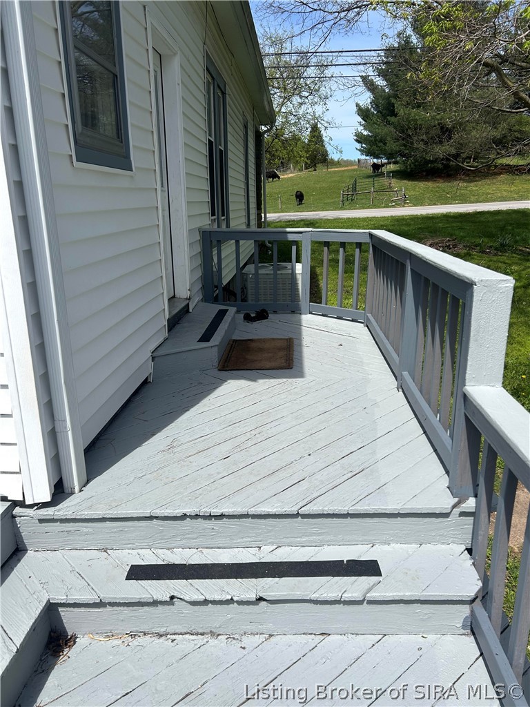 11409 Highway 150 Property Photo 33