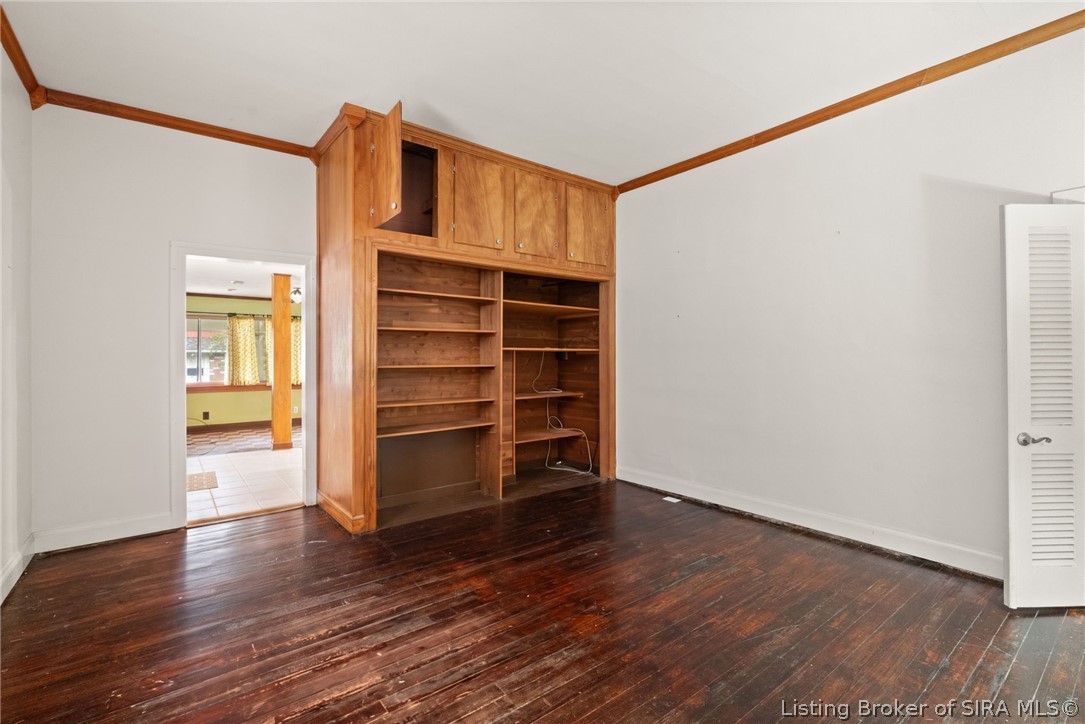 1211 E Elm Street Property Photo 13