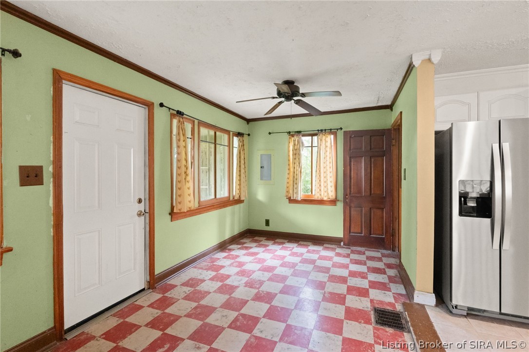 1211 E Elm Street Property Photo 24