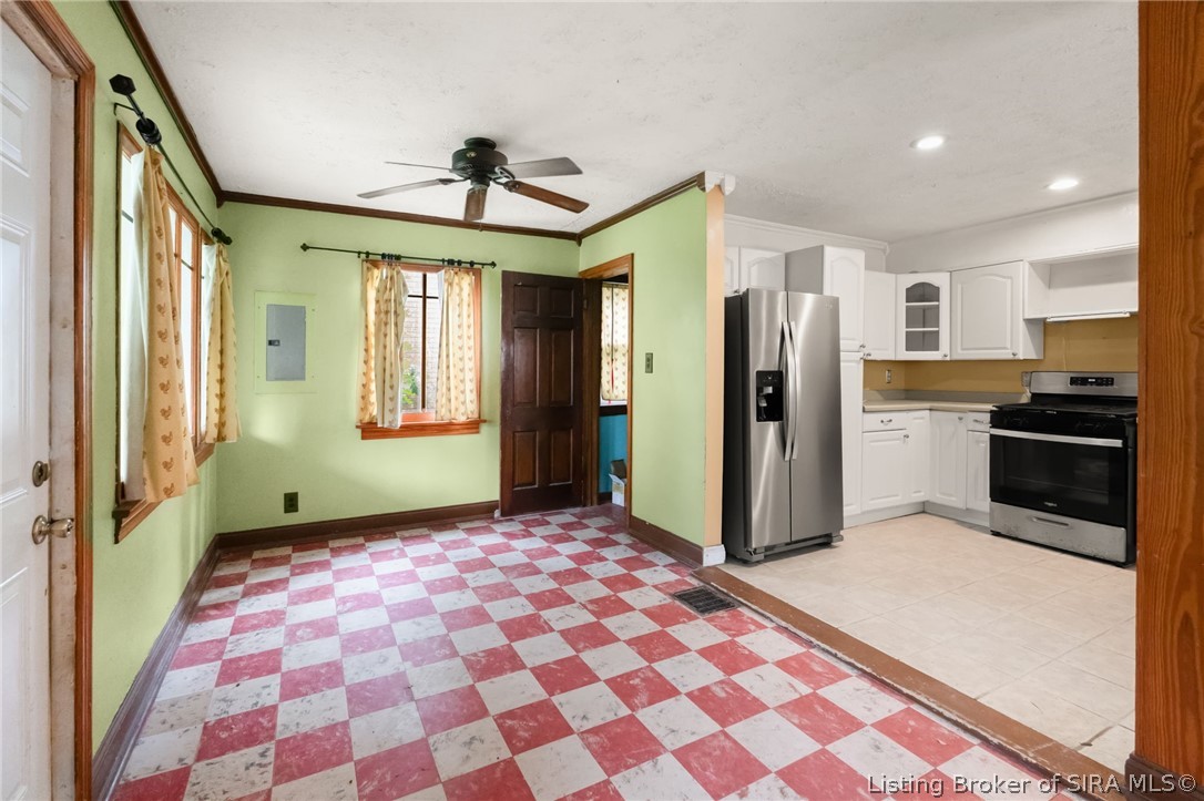 1211 E Elm Street Property Photo 25