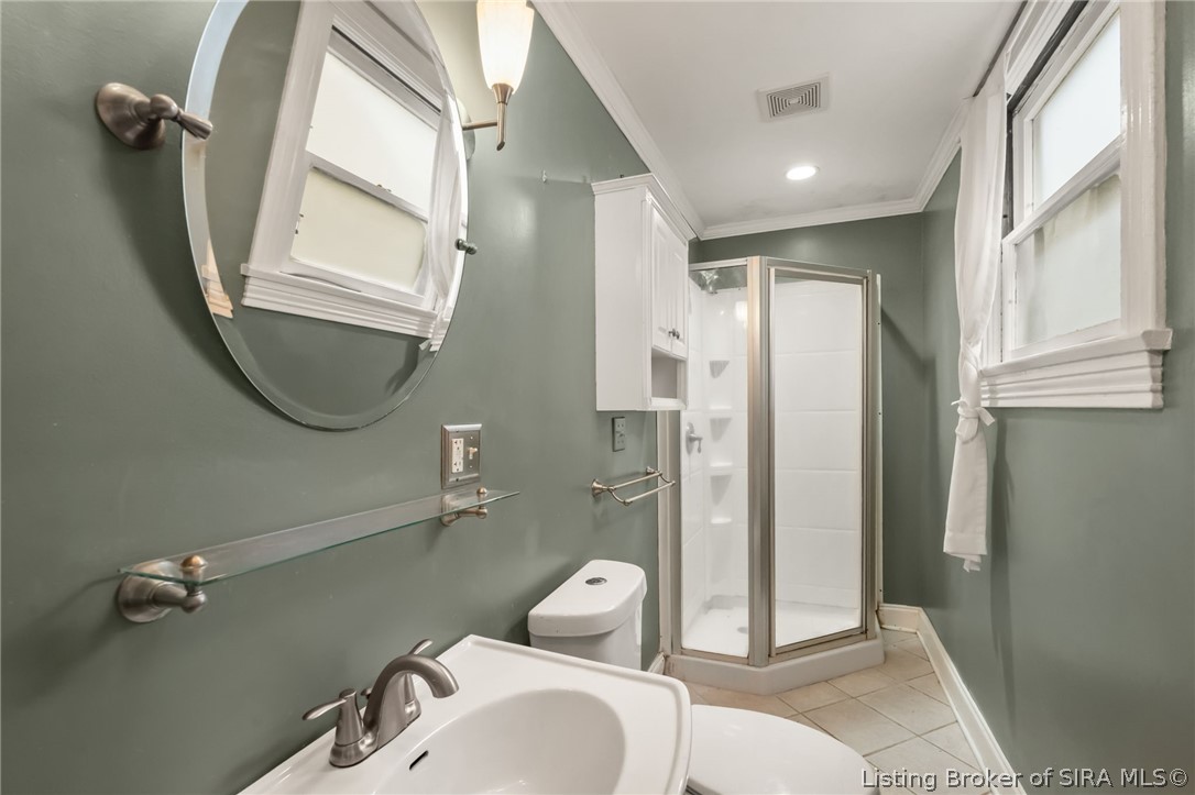 1211 E Elm Street Property Photo 27