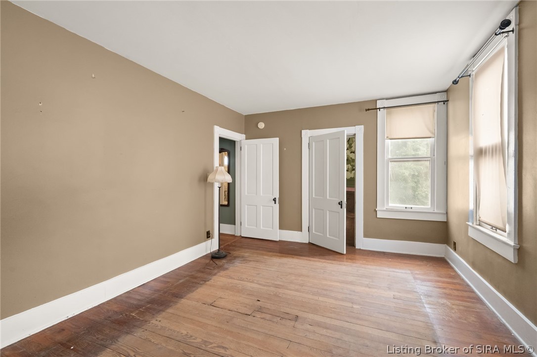 1211 E Elm Street Property Photo 37
