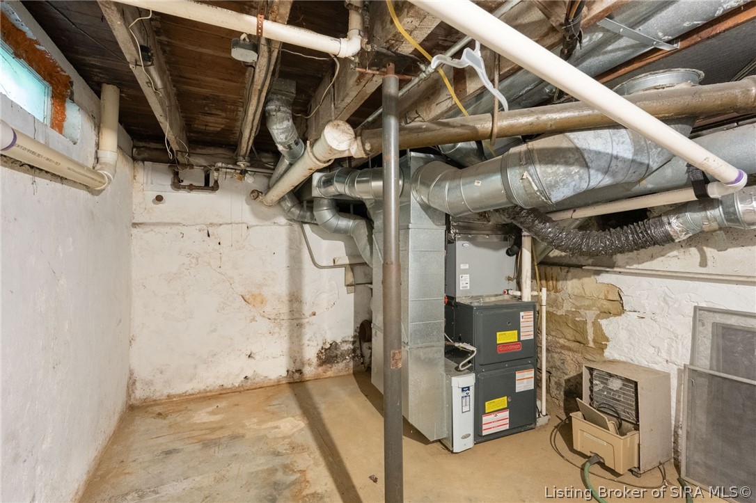 1211 E Elm Street Property Photo 41