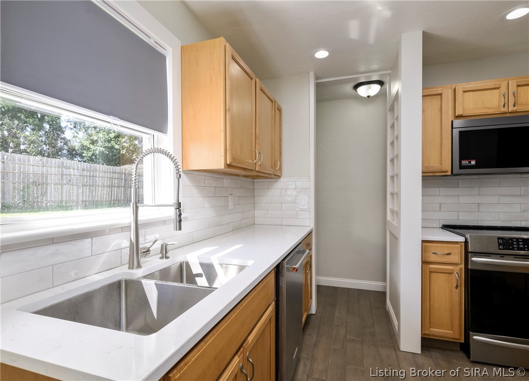 205 Lynda Avenue Property Photo 16