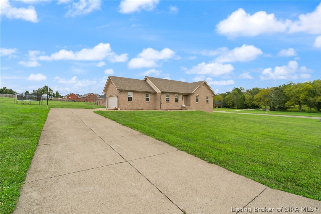 2000 West Oak Valley Court Property Photo 3