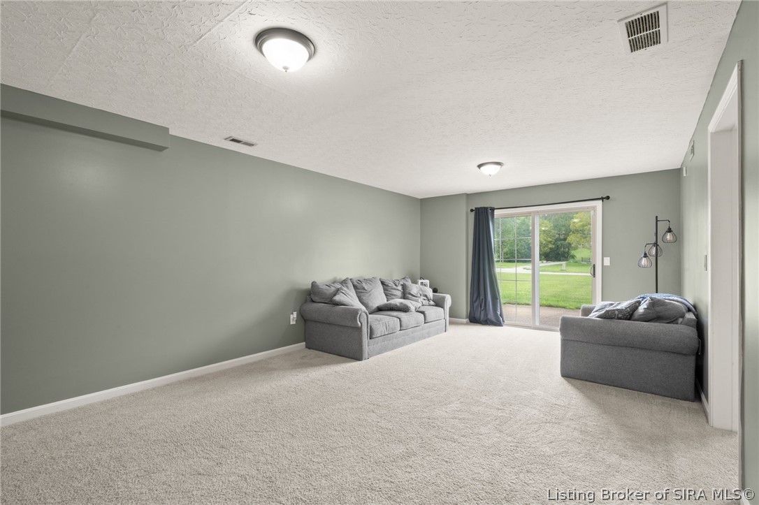 2000 West Oak Valley Court Property Photo 37