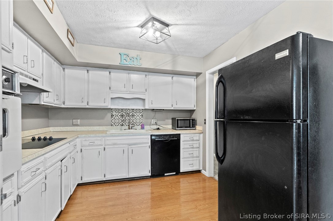 411 W State Street Property Photo 6