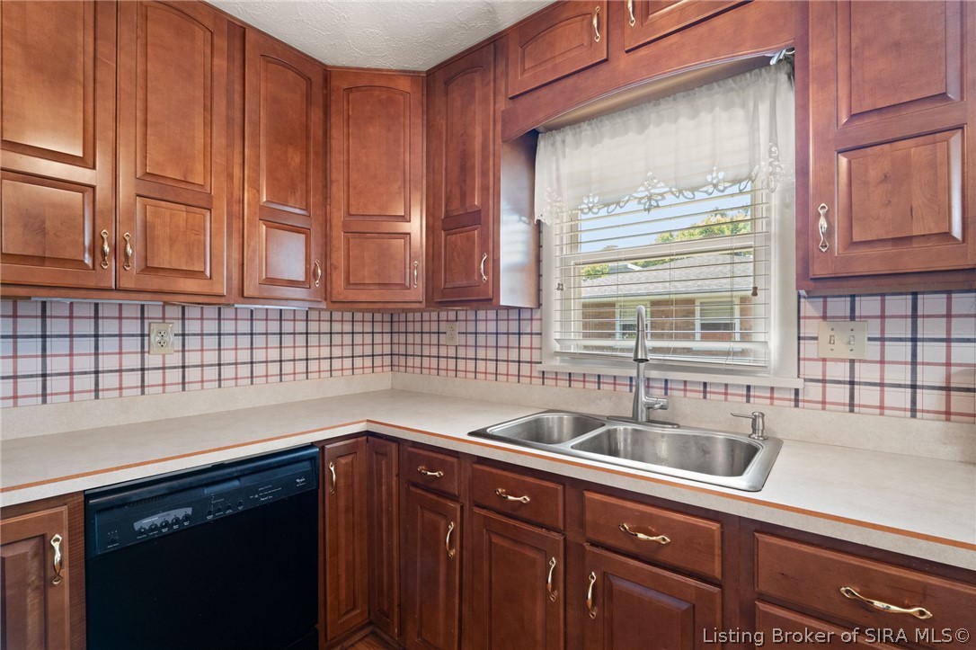 510 Grasmere Drive Property Photo 19