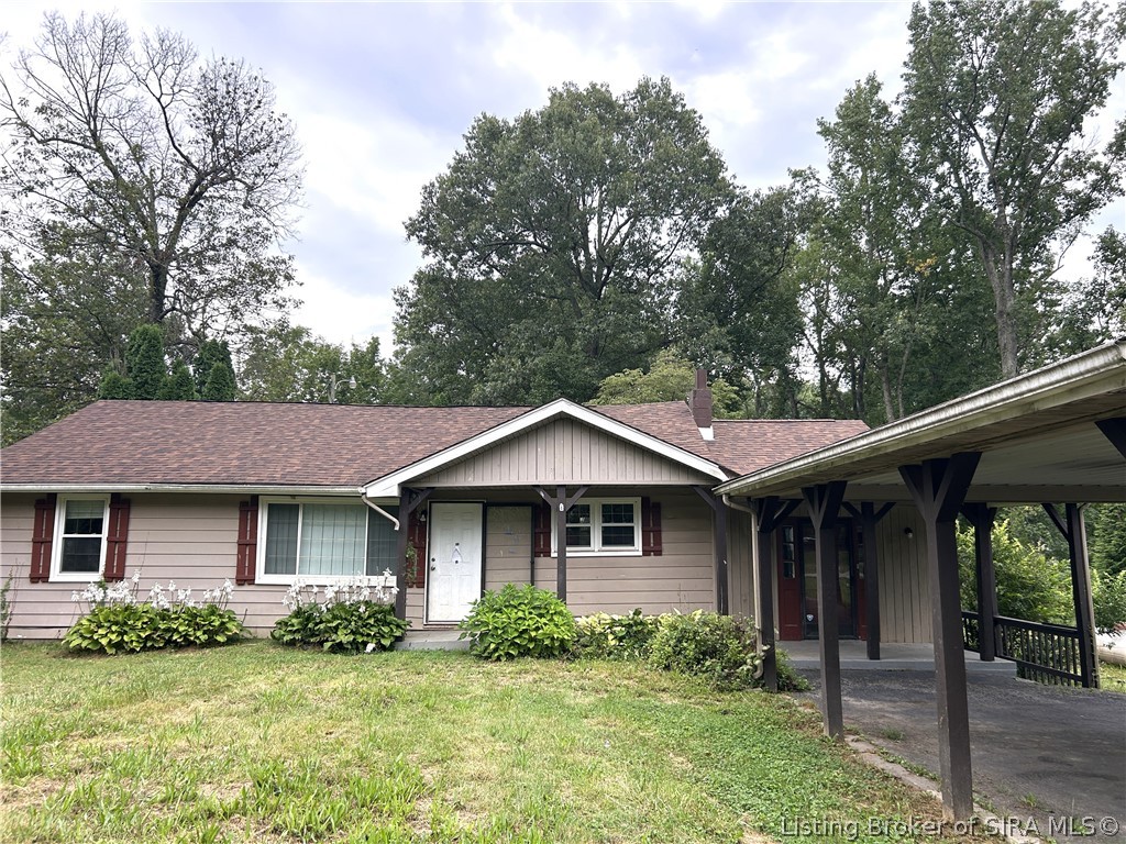 952 E Booe Road Property Photo 1