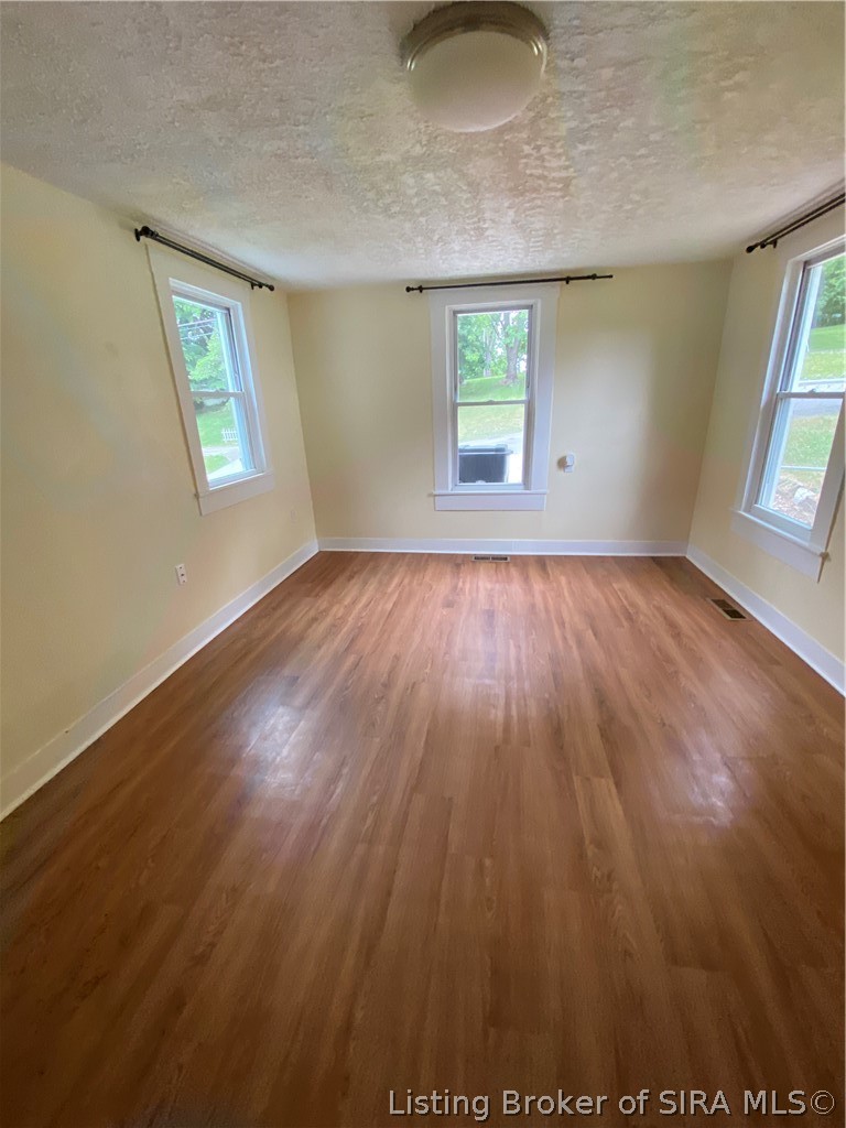 136 N Kirkham Avenue Property Photo 17