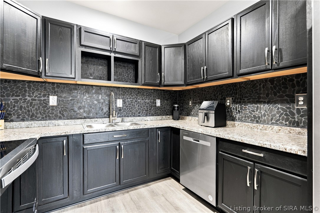 13305 Forge Circle Property Photo 11