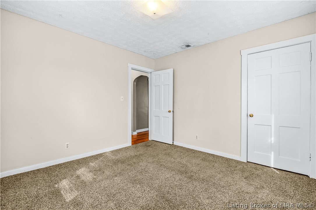 1327 E 8th Street Property Photo 13