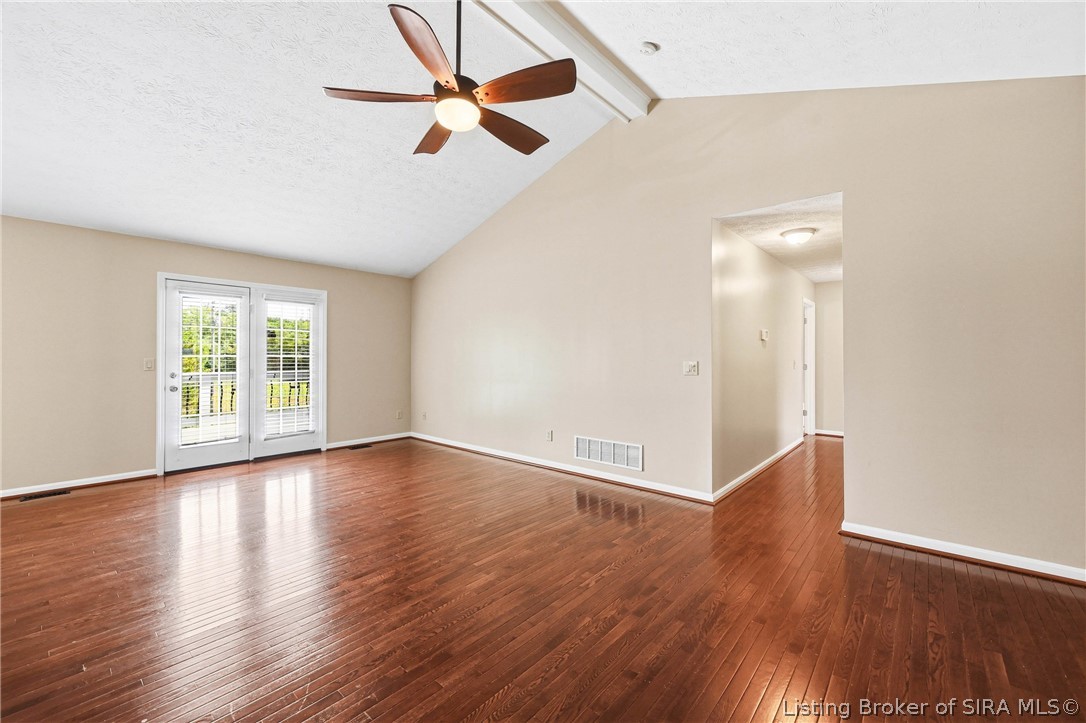 3016 Blue Sky Loop Property Photo 6