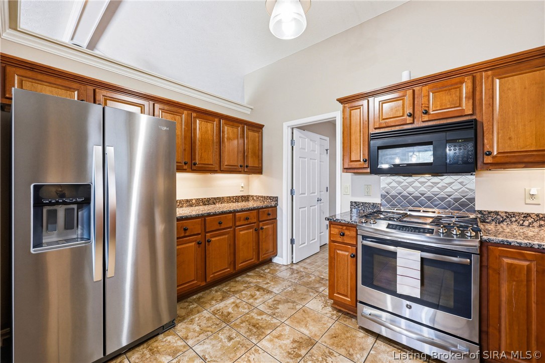 3016 Blue Sky Loop Property Photo 11