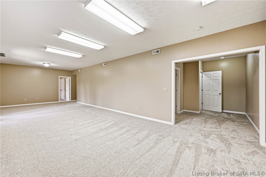 3016 Blue Sky Loop Property Photo 34