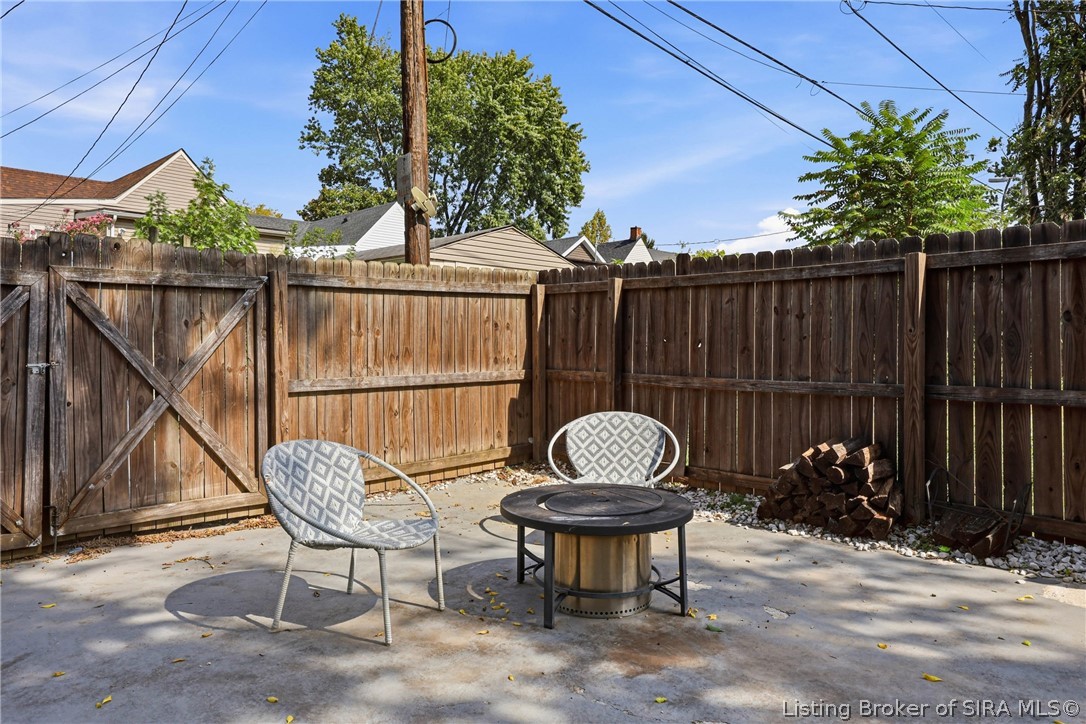 2003 Culbertson Avenue Property Photo 48