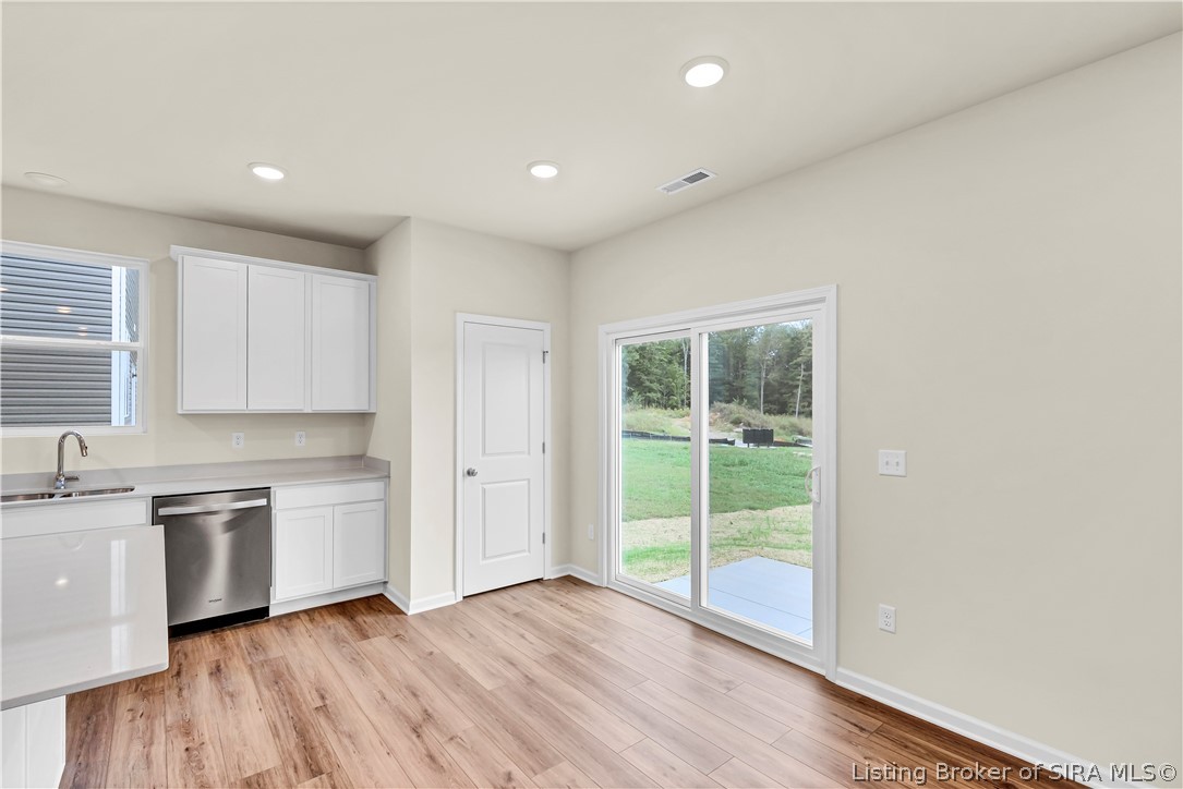 3205 Edens Way Property Photo 8
