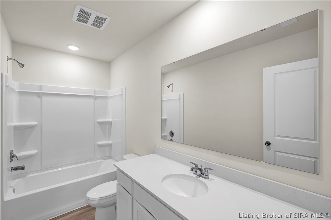 3205 Edens Way Property Photo 31