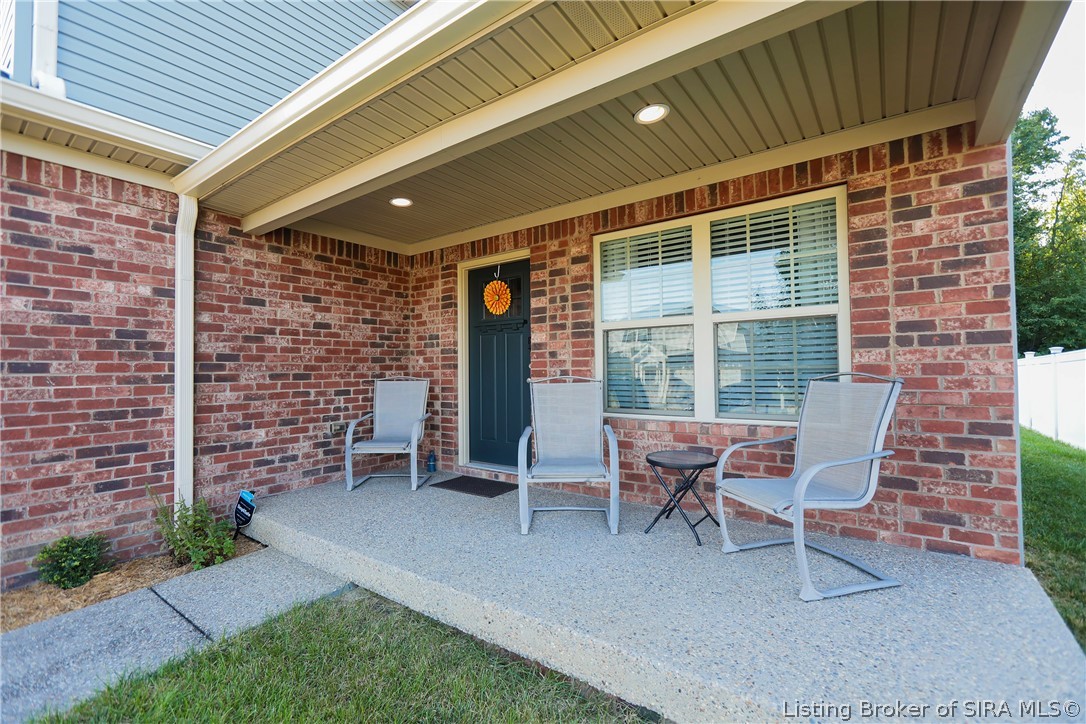 7013 Meyer Loop Property Photo 3