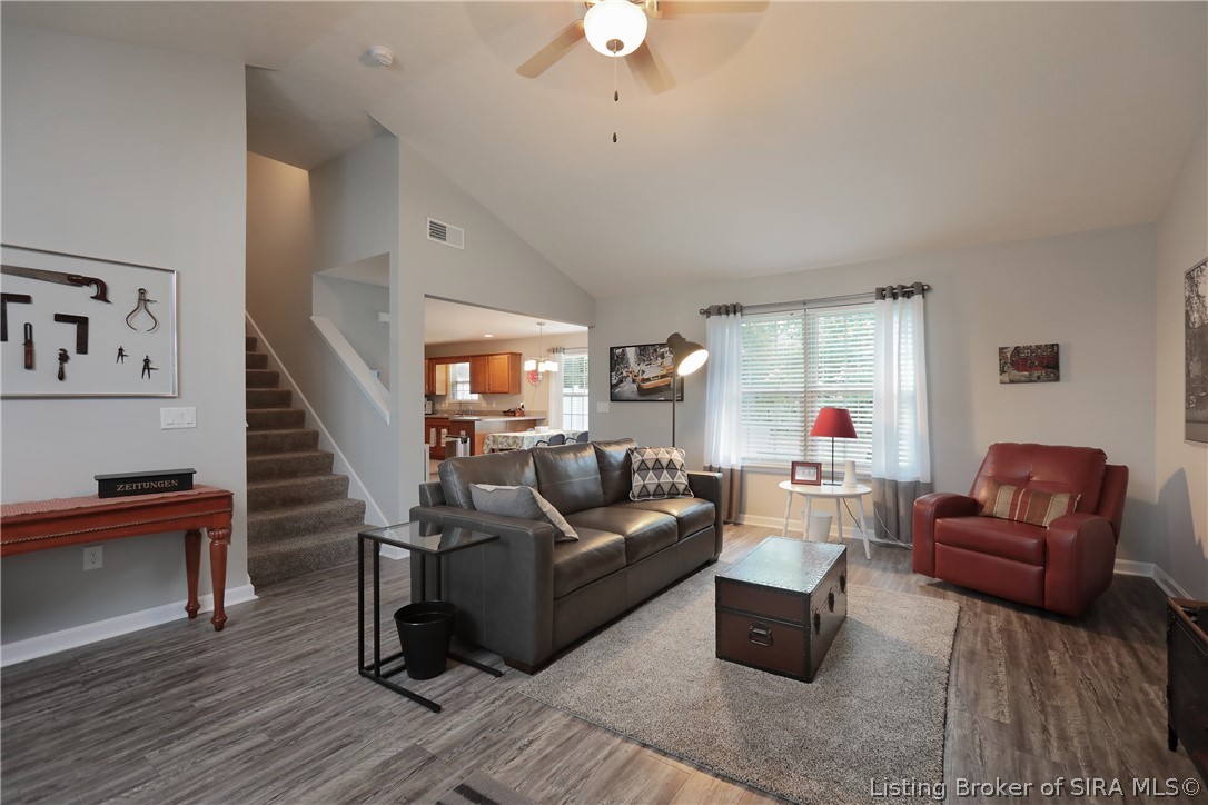 7013 Meyer Loop Property Photo 13
