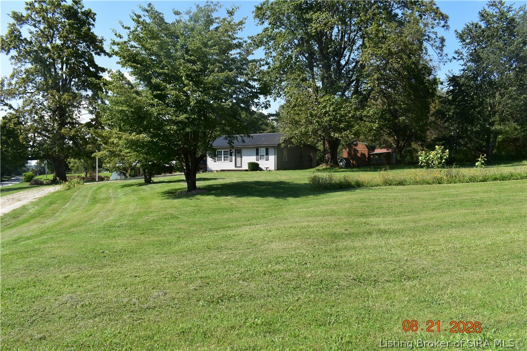 1538 W Mt Horeb Road Property Photo 2