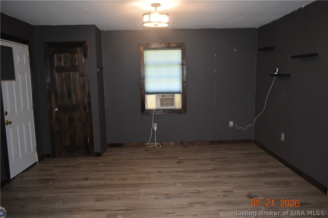 1538 W Mt Horeb Road Property Photo 8