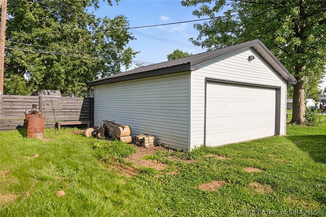 520 Seventh Street Property Photo 2