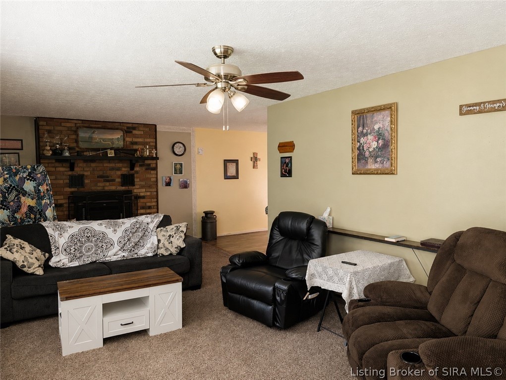 6790 N Bogardus Road Property Photo 4