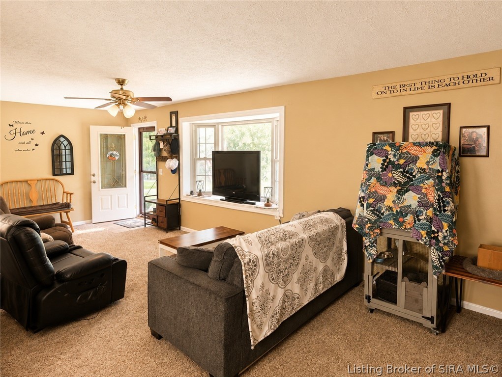 6790 N Bogardus Road Property Photo 7