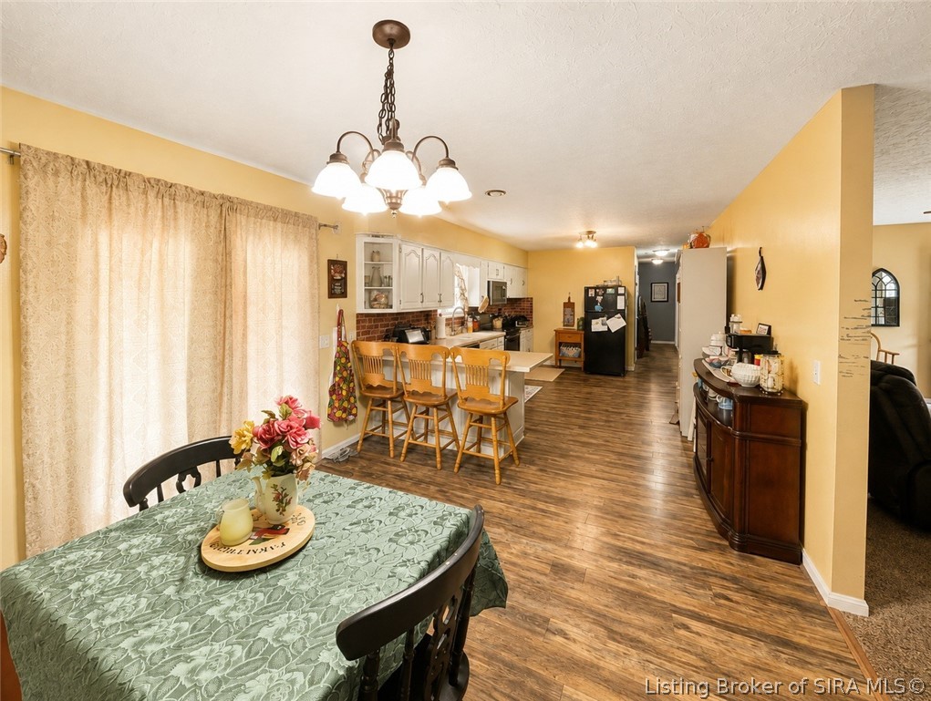 6790 N Bogardus Road Property Photo 9