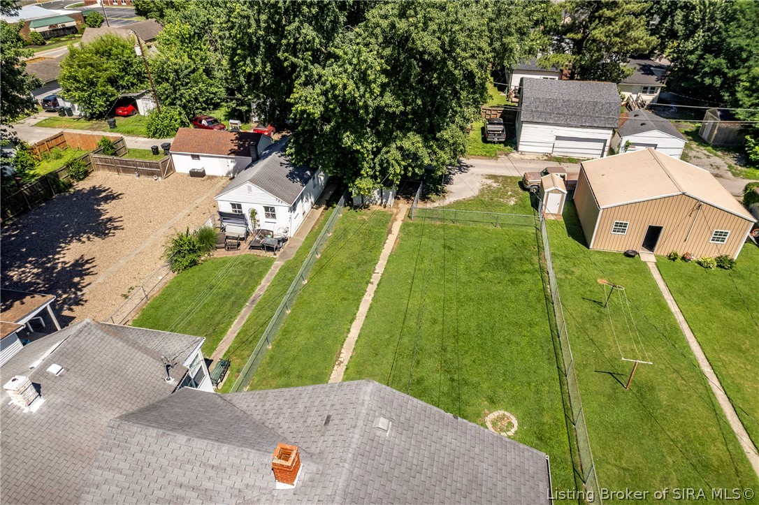 2117 Morton Avenue Property Photo 6