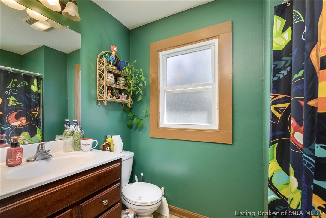 2117 Morton Avenue Property Photo 18