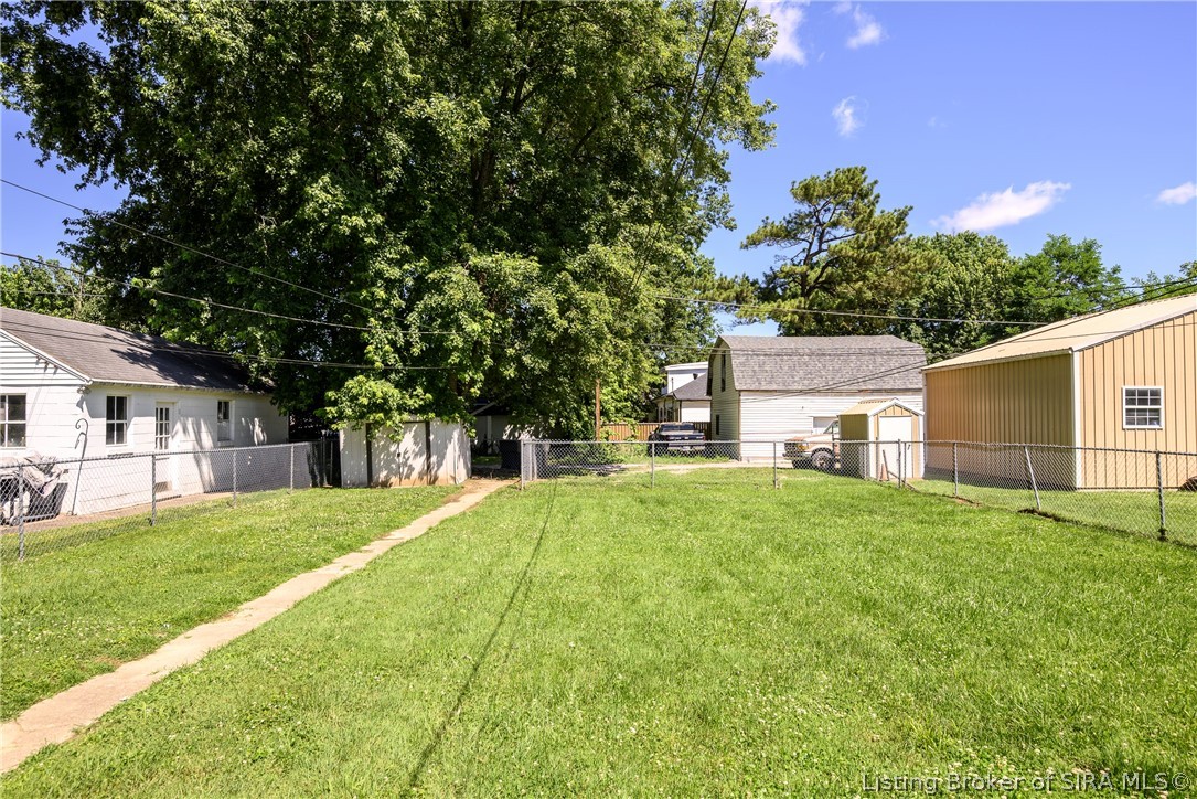 2117 Morton Avenue Property Photo 25