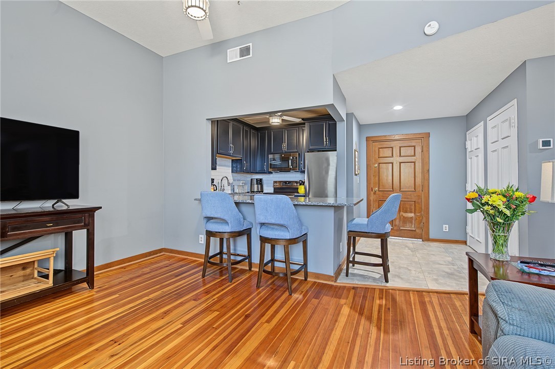 2900 Middle Road 20 Property Photo 10