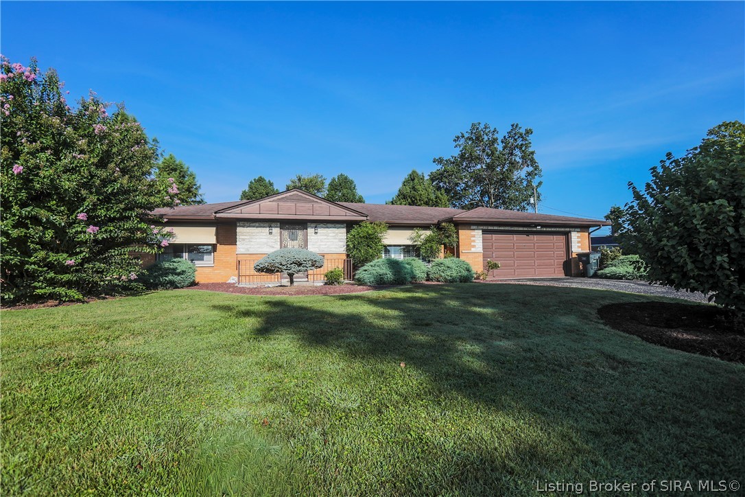 314 Ellen Court Property Photo 8