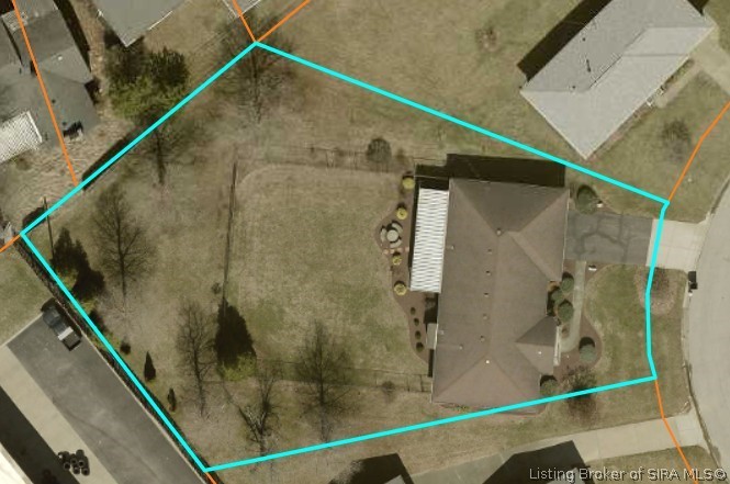 314 Ellen Court Property Photo 9
