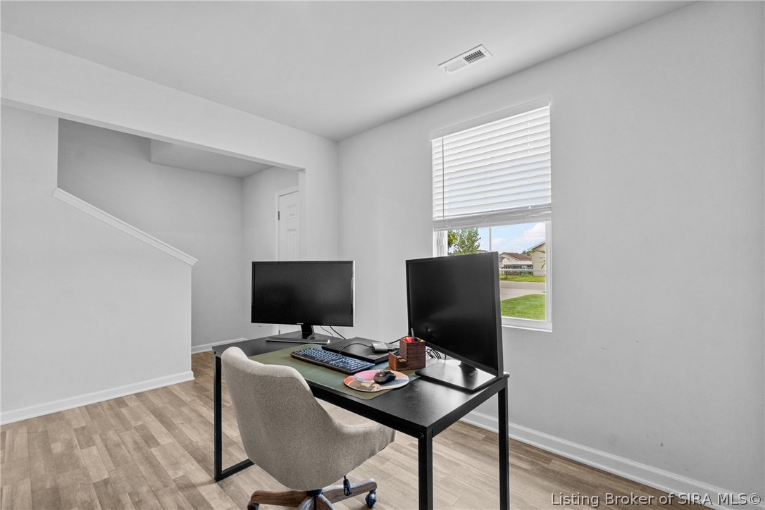 1273 Graham Boulevard Property Photo 5