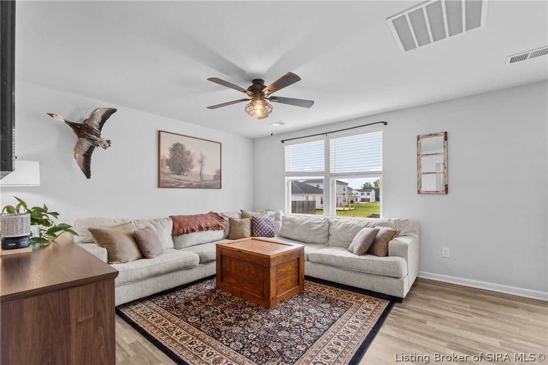 1273 Graham Boulevard Property Photo 6