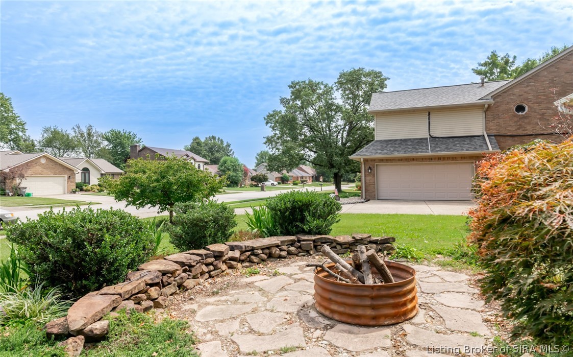 3615 Greenfield Drive Property Photo 6