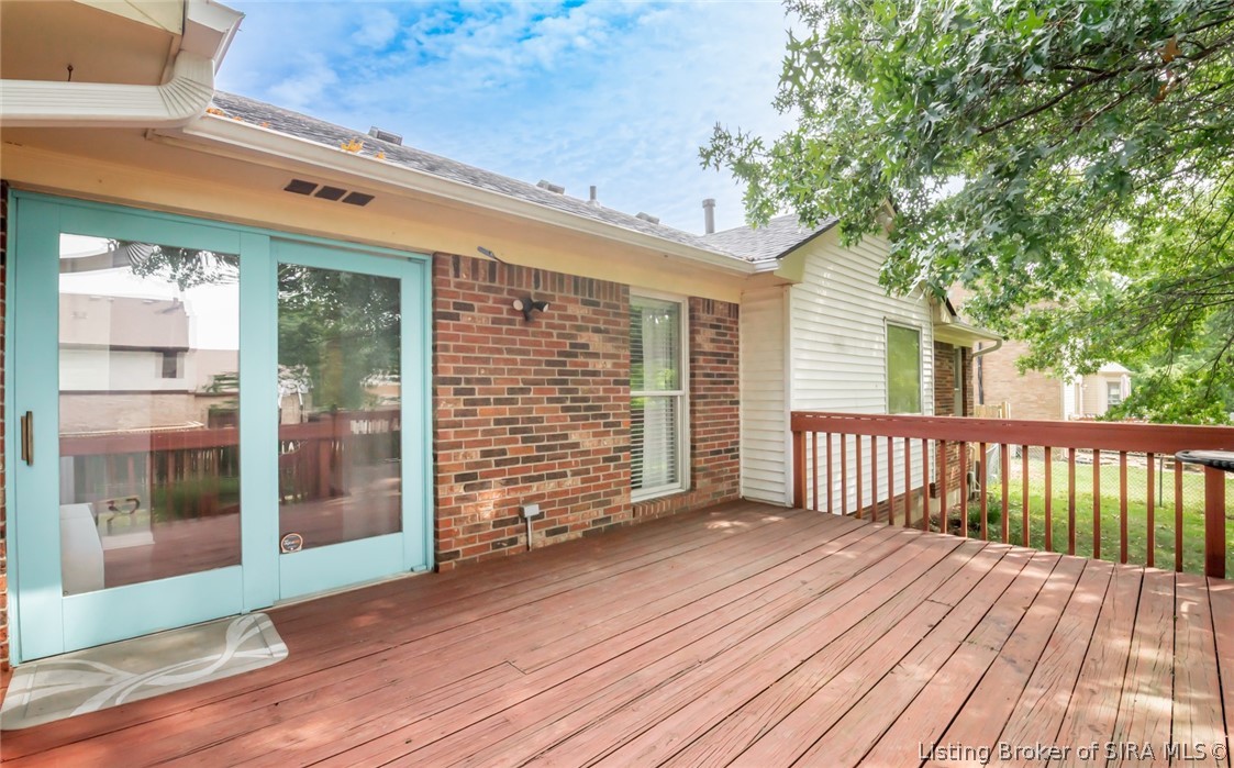 3615 Greenfield Drive Property Photo 7