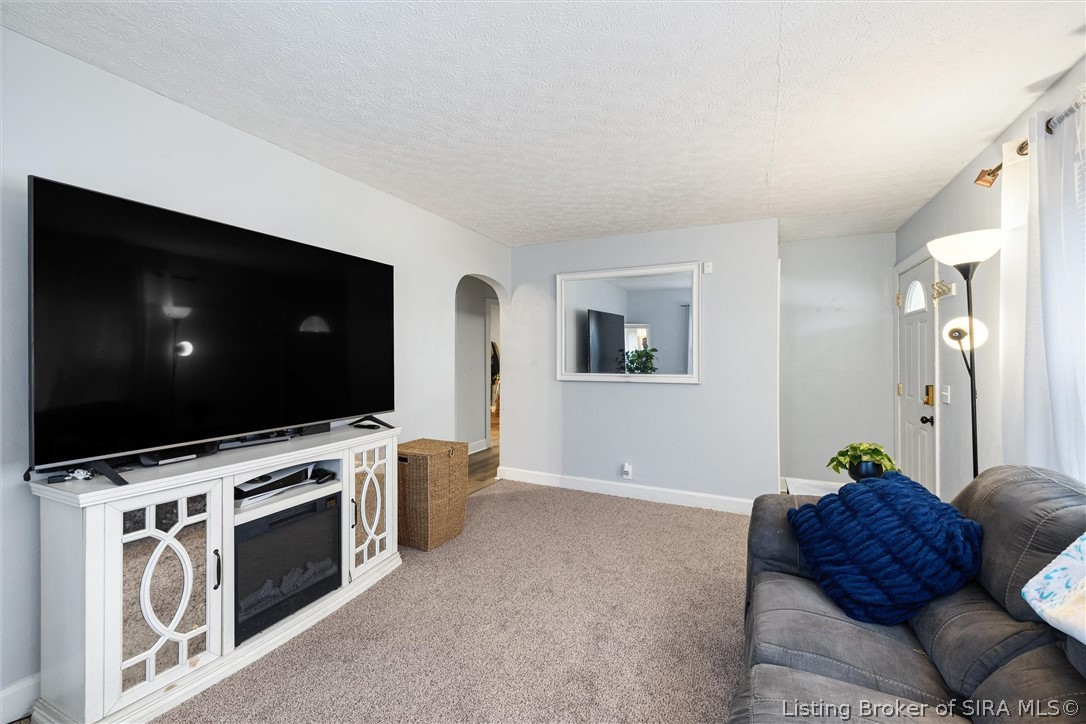 1586 Clifton Avenue Property Photo 7