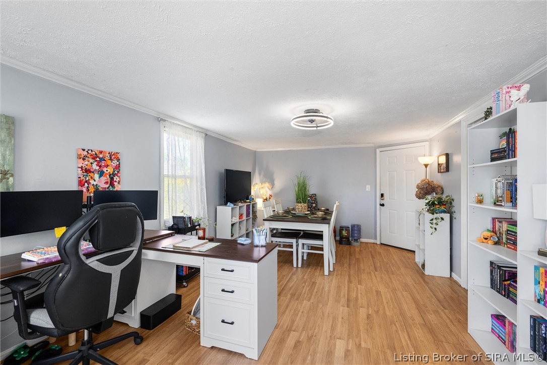 1586 Clifton Avenue Property Photo 13