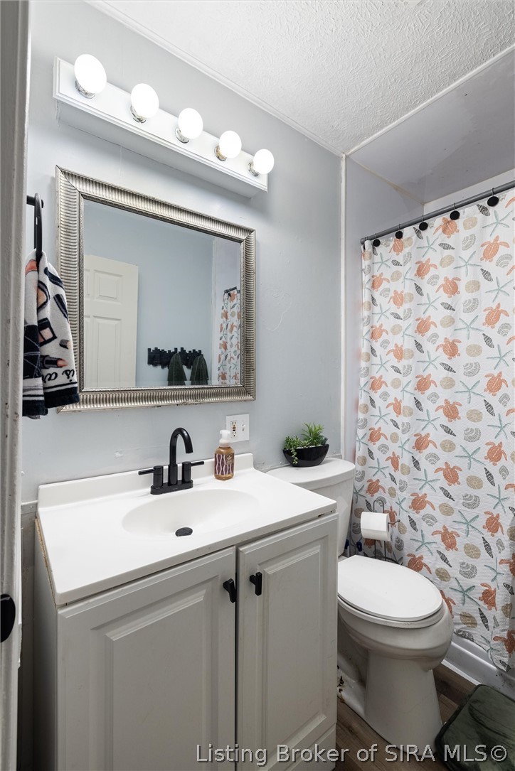 1586 Clifton Avenue Property Photo 23