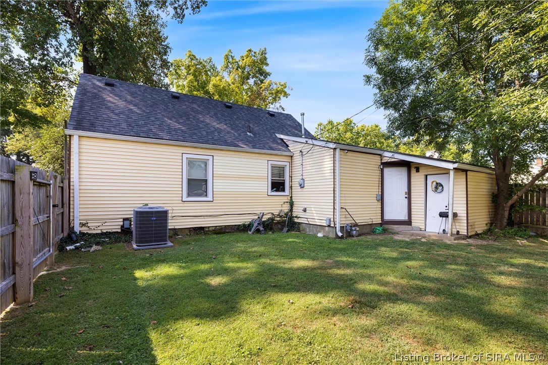 1586 Clifton Avenue Property Photo 24