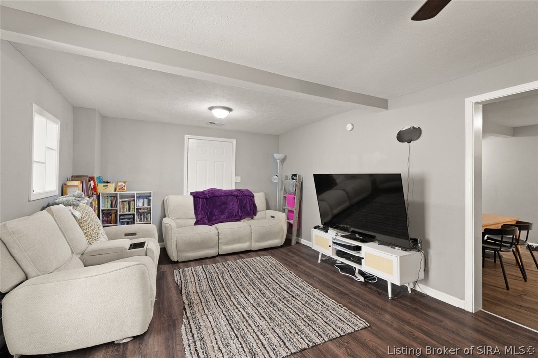 317 E Water Street Property Photo 3