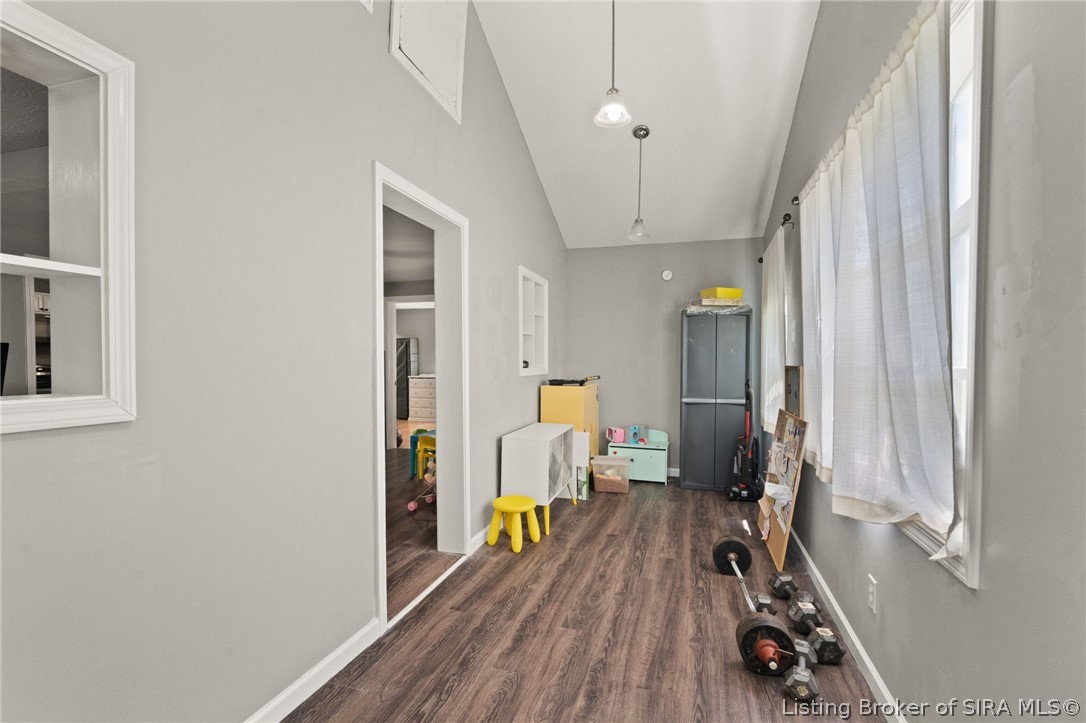 317 E Water Street Property Photo 30
