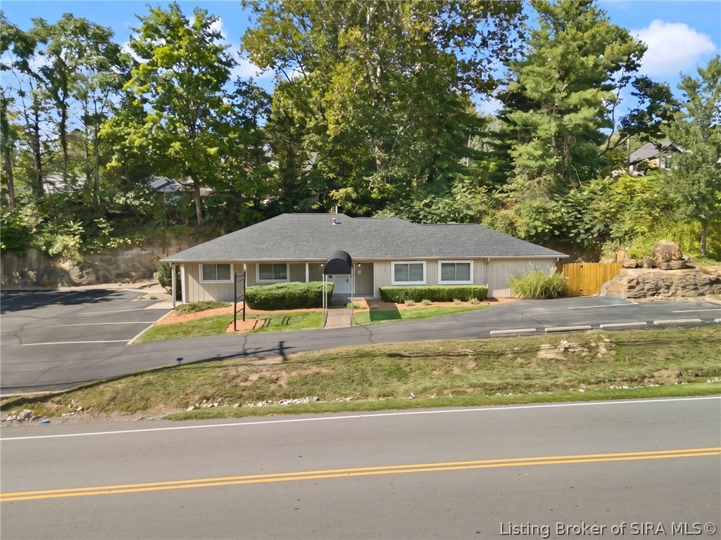 3426 Paoli Pike Property Photo 2