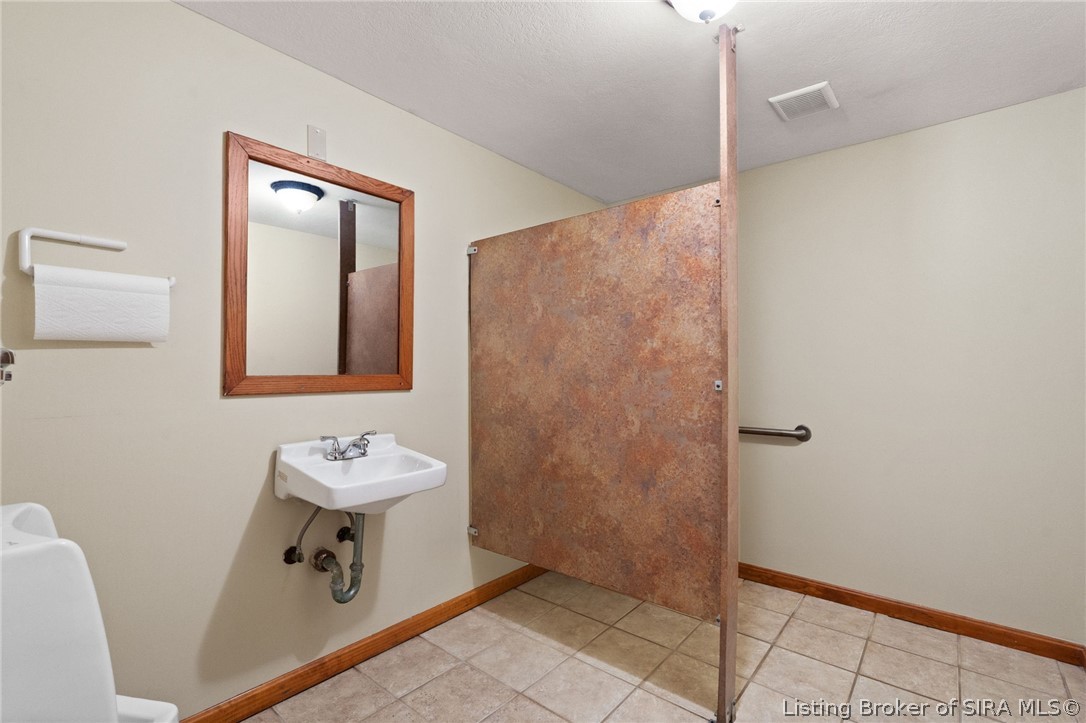 3426 Paoli Pike Property Photo 34